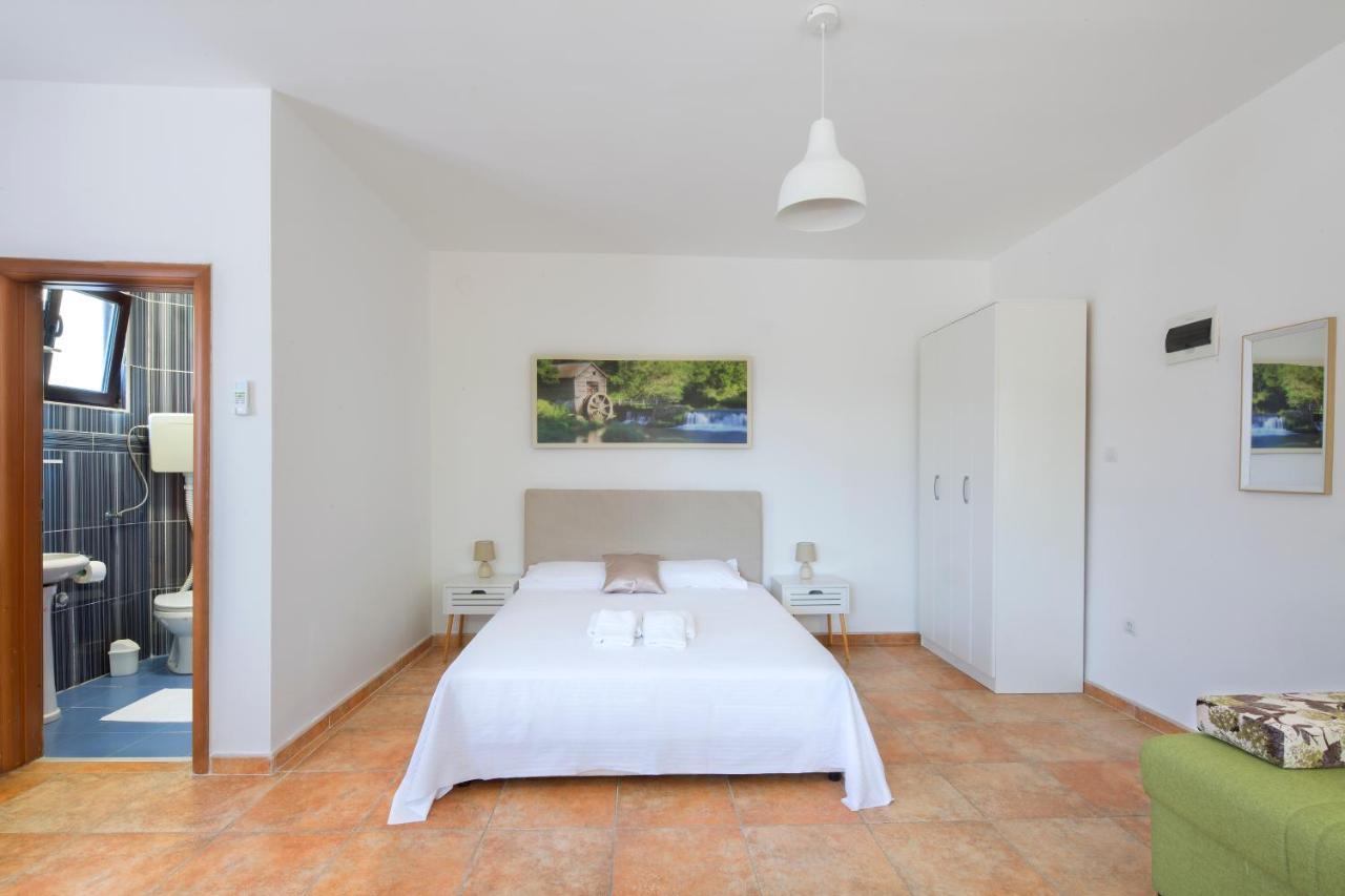 Apartments Al Parma 布德瓦 外观 照片